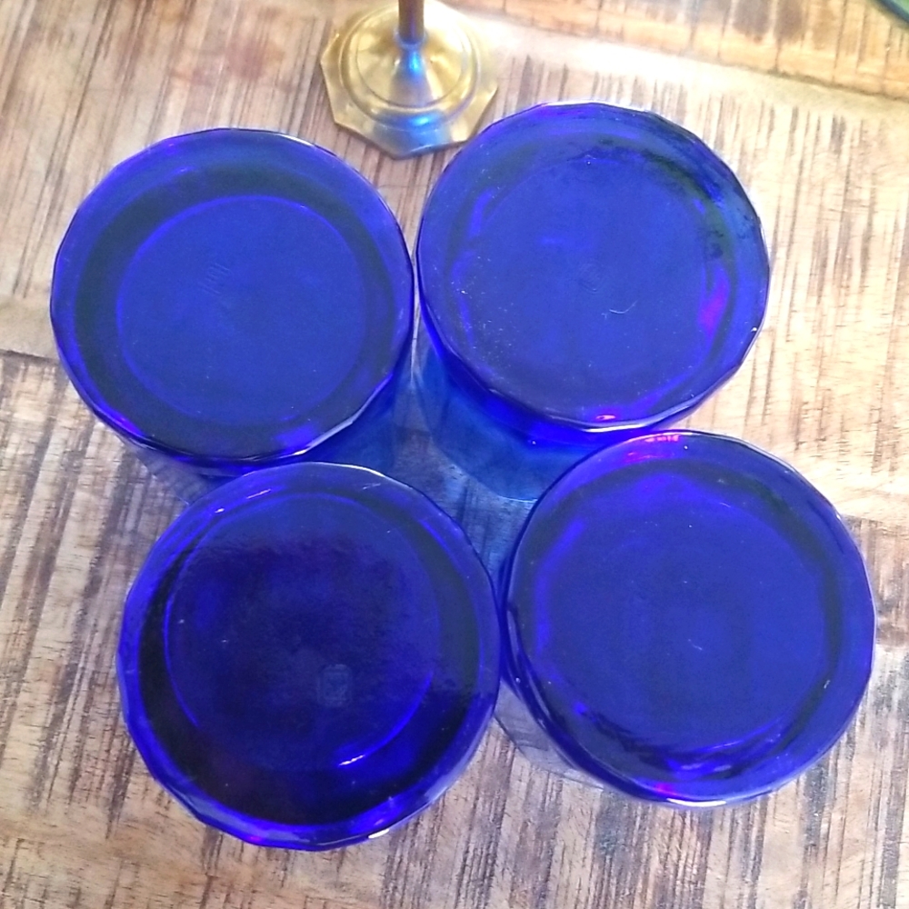 Vintage Retro Set of Four Anchor Hocking Cobalt Blue Essex 10 Panel Glasses - Picture 6 of 9